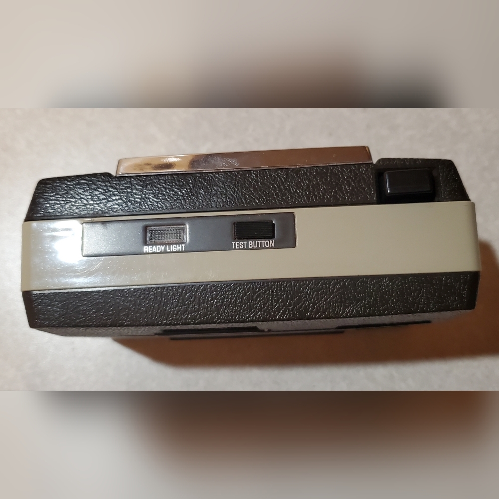 📸1970's Keystone Everflash 20 camera & leather case - Picture 5 of 12